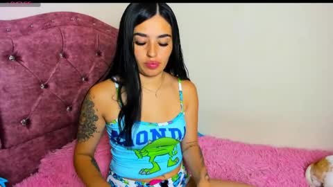 Charlothe online show from April 24, 2026, 12:13 am