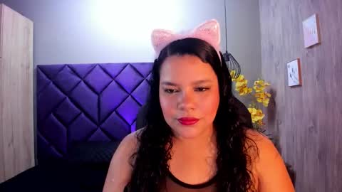 charlotte_brown88 online show from October 18, 2025, 1:56 pm