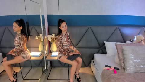 Snapshot of charlotte_copper chatting on February 9, 2025, 8:02 pm Charlotte online show from February 9, 2025, 8:02 pm