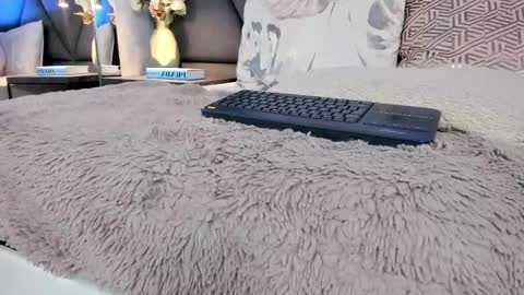 Snapshot of charlotte_copper chatting on February 18, 2025, 5:53 pm Charlotte online show from February 18, 2025, 5:53 pm