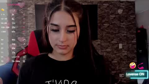 Snapshot of charlotte_greys chatting on February 4, 2026, 8:14 pm Charlotte online show from February 4, 2026, 8:14 pm