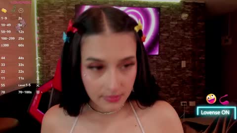 Snapshot of charlotte_greys chatting on May 9, 2026, 1:00 am Charlotte online show from May 9, 2026, 1:00 am