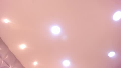 Snapshot of charlotte_icee chatting on April 18, 2026, 7:07 pm Charlotte Icee online show from April 18, 2026, 7:07 pm