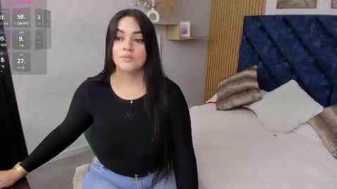 Snapshot of charlotte_mayers chatting on June 26, 2026, 11:25 am Charlotte Mayers online show from June 26, 2026, 11:25 am