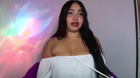 charlotte_princess_1 online show from February 13, 2025, 6:09 am
