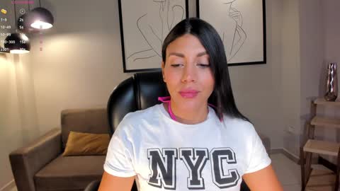 Charlotte online show from December 5, 2024, 11:05 am