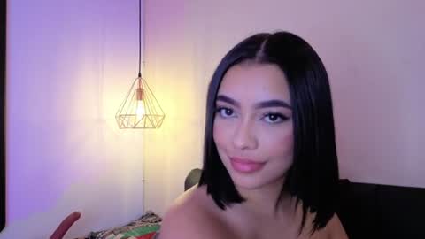 Snapshot of charlotteg18 chatting on June 25, 2026, 5:12 am Charlote online show from June 25, 2026, 5:12 am
