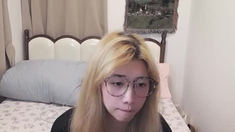 Charlotte online show from November 9, 2025, 1:53 pm