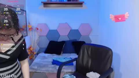 Charlotte Taylor online show from February 1, 2025, 6:54 am