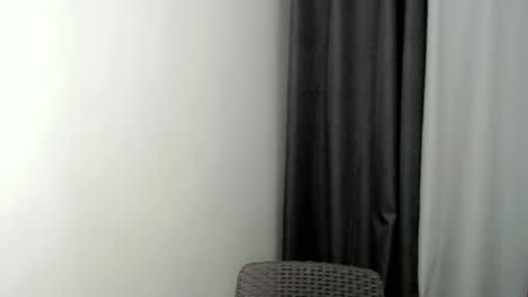 Snapshot of charm_fuckdoll8 chatting on September 12, 2025, 9:20 am charm_fuckdoll8 online show from September 12, 2025, 9:20 am