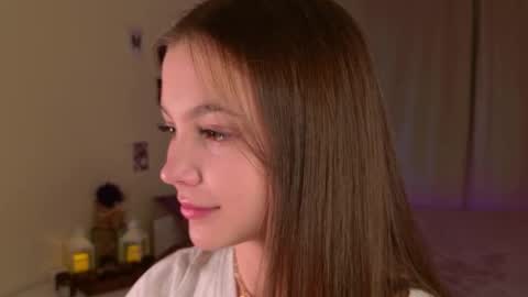 Kaylee online show from September 18, 2025, 3:58 pm