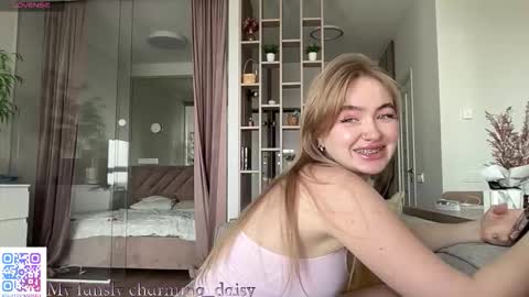 my fansly Charming daisy              My Wishlist  for new toys     online show from October 1, 2025, 10:32 am