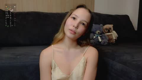 Snapshot of charming_evaa chatting on April 12, 2026, 4:34 pm Eva online show from April 12, 2026, 4:34 pm