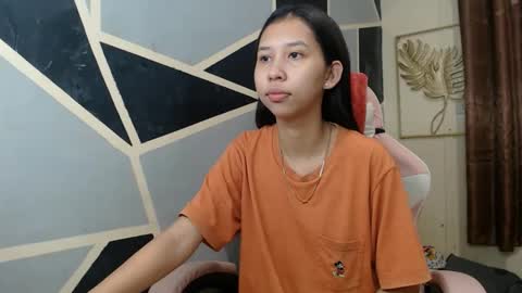 Charm online show from January 14, 2026, 8:42 am