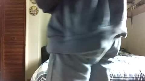 Snapshot of charmmer123 chatting on June 18, 2026, 3:27 pm charmmer123 online show from June 18, 2026, 3:27 pm
