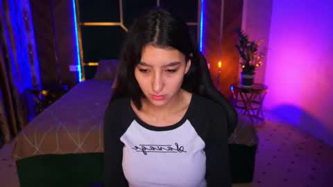 Snapshot of charmmocco chatting on January 27, 2025, 6:52 am SweetMoco online show from January 27, 2025, 6:52 am