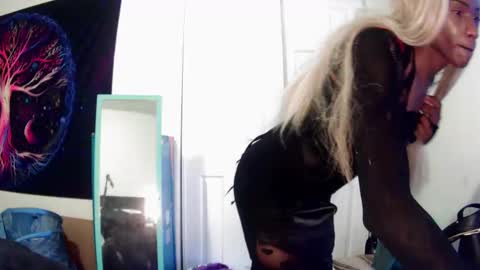 Miss Chocolate online show from December 15, 2024, 6:59 pm