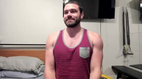 Onlyfans chasingfit Instagram the arguer Twitter chasingfitOF online show from January 28, 2025, 2:21 am