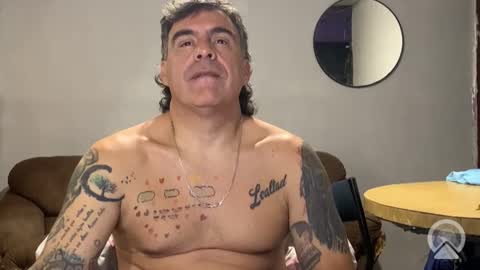 Snapshot of chato012 chatting on May 1, 2026, 2:05 am chato012 online show from May 1, 2026, 2:05 am