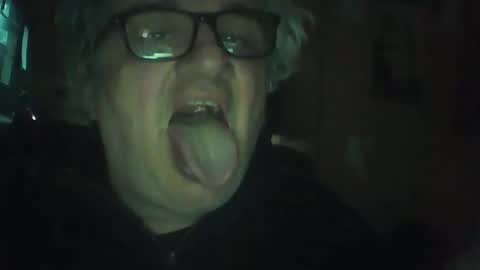 lee online show from March 4, 2026, 4:57 pm