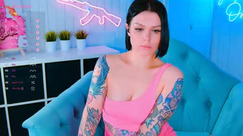 Snapshot of chaturkaterina chatting on October 19, 2025, 2:56 am Miss Harmony online show from October 19, 2025, 2:56 am