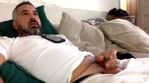 chaud7842 online show from October 14, 2025, 12:17 pm