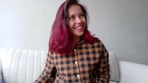 Regina Phalange online show from September 23, 2025, 4:21 pm