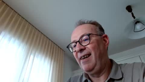 Snapshot of cheer2u chatting on January 16, 2025, 3:02 pm cheer2u online show from January 16, 2025, 3:02 pm