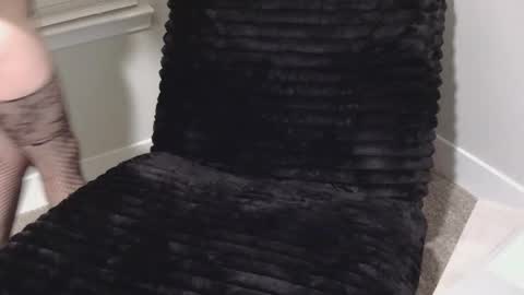 Daisy online show from April 3, 2026, 3:15 am