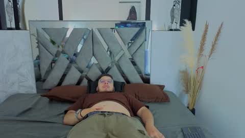   online show from February 19, 2026, 4:19 am