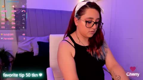 Snapshot of cherry_blushh chatting on September 15, 2025, 9:04 pm cherry_blushh online show from September 15, 2025, 9:04 pm