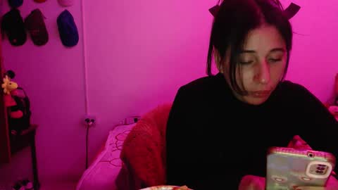 Snapshot of cherry_hc chatting on January 28, 2025, 5:00 am Nezumy Rey online show from January 28, 2025, 5:00 am