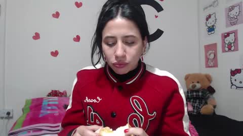 Snapshot of cherry_hc chatting on February 15, 2025, 3:31 am Nezumy Rey online show from February 15, 2025, 3:31 am