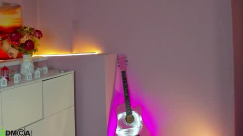 Lexi online show from February 20, 2026, 6:19 am