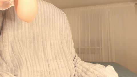 misaki  online show from March 6, 2025, 3:02 pm