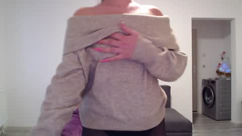 Sherry online show from December 23, 2024, 7:17 am