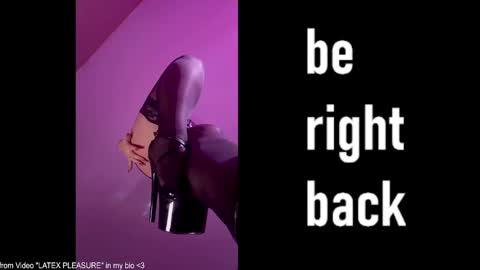 Vanessa Ray  STREAMING TIME everyday of the week  -  German time. except Saturday online show from January 14, 2025, 1:06 pm