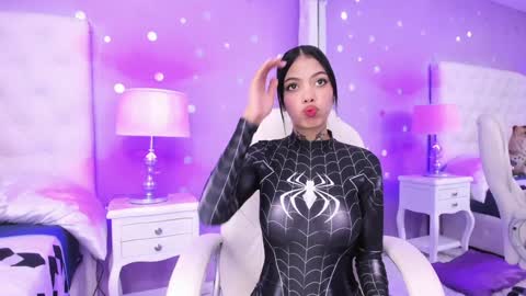 Sussan Cherry  online show from January 22, 2025, 8:51 am