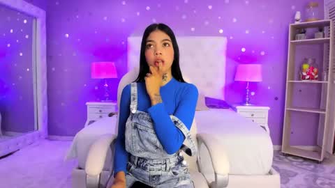 Sussan Cherry  online show from February 4, 2025, 3:44 am