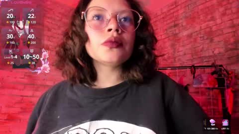 Snapshot of cherry_xoxx chatting on October 3, 2025, 11:29 am online show from October 3, 2025, 11:29 am