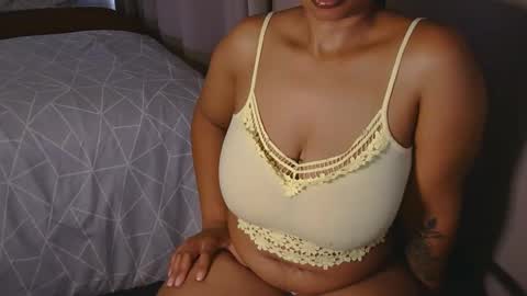 Snapshot of cherrybabexx chatting on January 18, 2025, 9:45 am Cherrybabe online show from January 18, 2025, 9:45 am