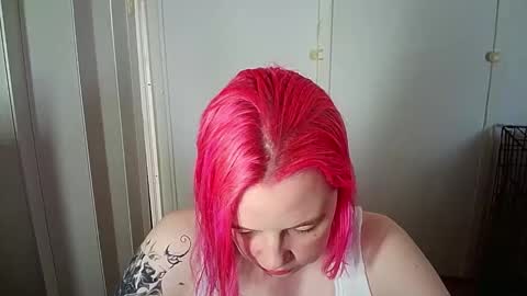 cherrybaby_0 online show from March 26, 2026, 9:15 am