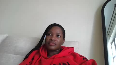 Cherryblossom2002 online show from October 17, 2025, 9:34 am