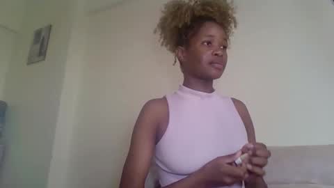 Cherryblossom2002 online show from March 13, 2026, 10:44 am