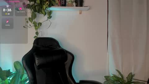 Cherry Lady online show from October 30, 2025, 2:35 am