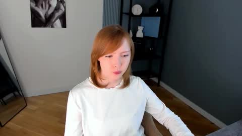 cherrycrushlove online show from March 25, 2026, 5:46 am