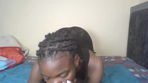 Snapshot of cherrye_bonny2 chatting on May 16, 2026, 11:31 am Cherry online show from May 16, 2026, 11:31 am