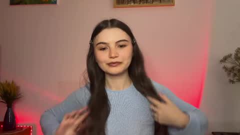 Lina online show from June 5, 2026, 2:40 am