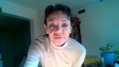 cherryhillss online show from October 15, 2025, 3:23 pm