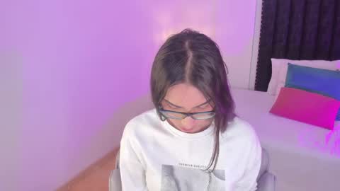 Snapshot of cherrylady2 chatting on September 28, 2025, 1:05 pm Cherry online show from September 28, 2025, 1:05 pm